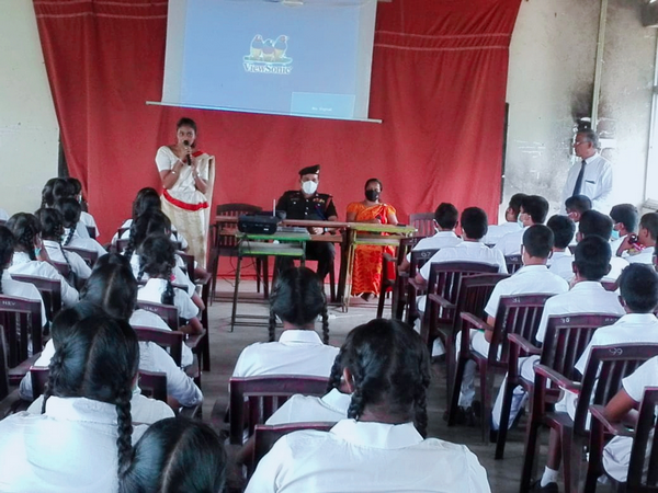 Image002DrugpreventionprogramforHomagamaJuniorCollege