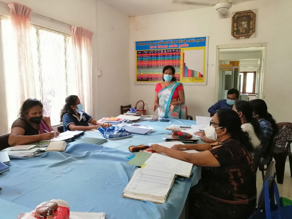 Image001SamurdhiofficialsaboutcounselingneedsHomagama
