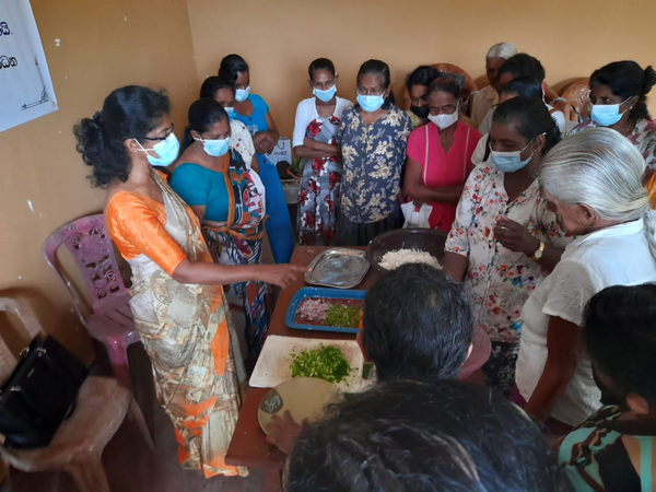Image00007TrainingProgramonFoodTechnologyMabulgoda