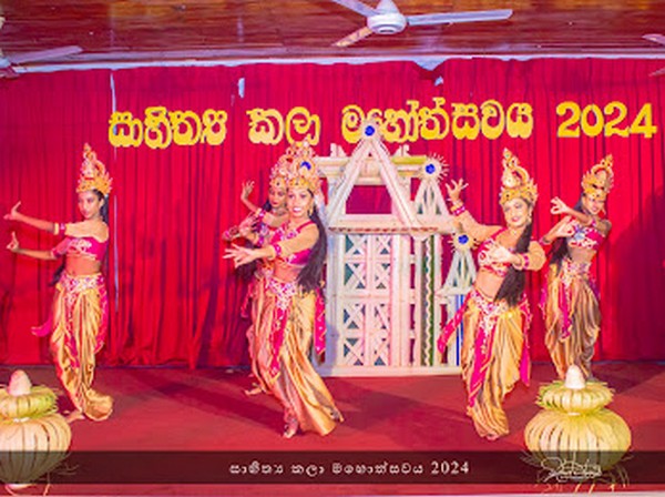 20241110LiteraryArtsFestival