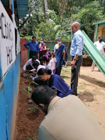 "Aharin Sapiri Kolomthotak" Cultivation War Monitoring Program / Homagama (2022-07-19)