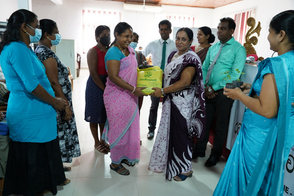   Colombo Waga War  An awareness of Homagama Women's Work Organization members.