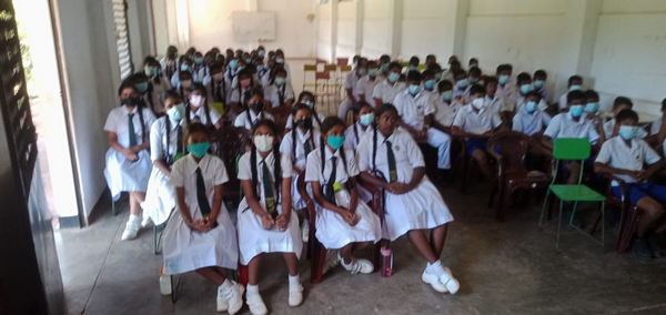 Educating school students about the importance of using the Internet safely / Homagama