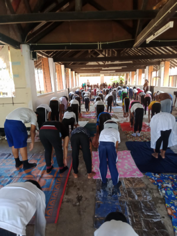 A yogasana program for school children / Homagama