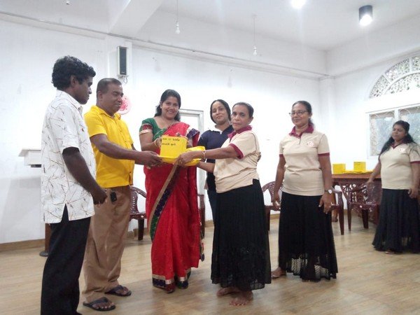 The Women's Work Organization of Matthegoda East Grama Niladhari Division (2022-12-25) 