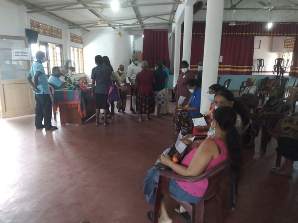 An eye and medical clinic for Homagama senior citizens