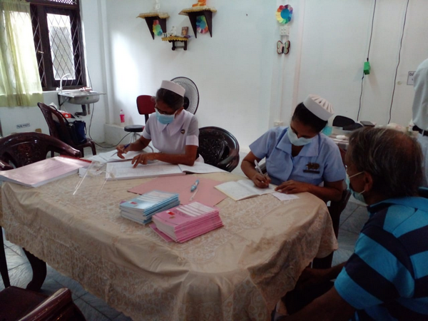 A medical clinic for the community of Homagama Sangharama and Siddamulla South Grama Niladhari Divisions