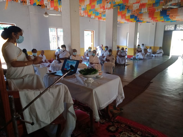 A program for the residents who celebrated Nikini Pun Pohodina in Homagama Mullegama