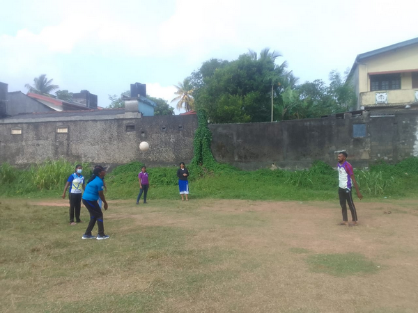 Women's netball and volleyball training program in celebration of sports day / Homagama