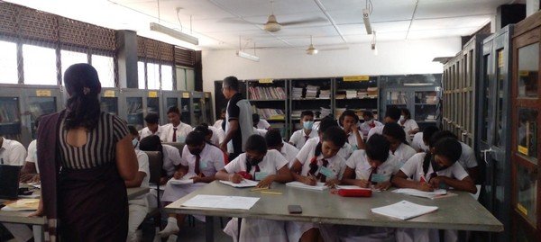 Help to choose subjects for children who are preparing to study Advance level (2023-01-10)
