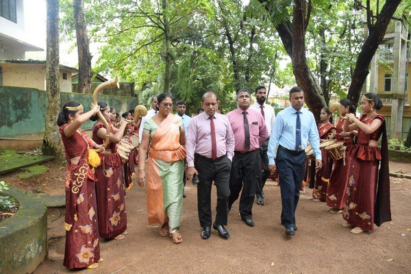 "Suva Dharani Sisu Nana Diriya" Homagama (2023-07-26)