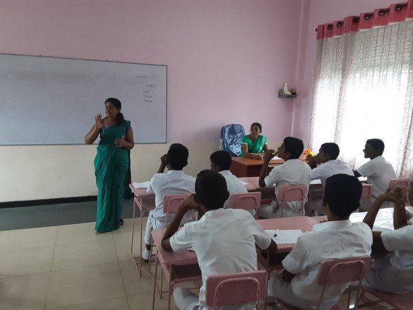 A career guidance program for school students at Homagama (2023-10-04)