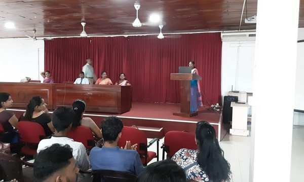 Aspirants are encouraged to look for foreign jobs (2023-11-02)