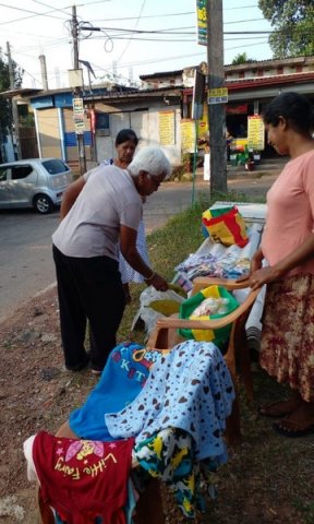 Many market programs from the union of women in many divisions